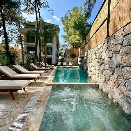 Esmahan Forest And Pool By Zehra Suites Marmaris Exterior photo